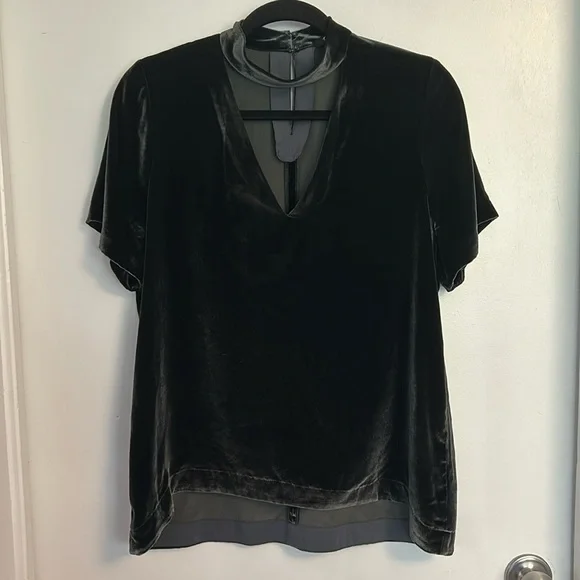 Madewell Size Medium Short Sleeve Velvet Choker Top Blouse Gray Work Neutral - Picture 12 of 13